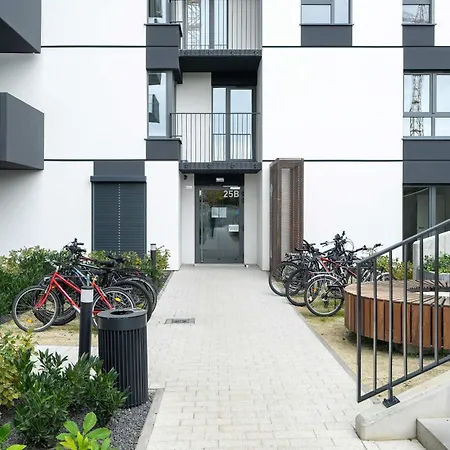 Апартаменты Modern Janickiego For 2 Adults And 2 Children With Parking Near Mtp By Renters *